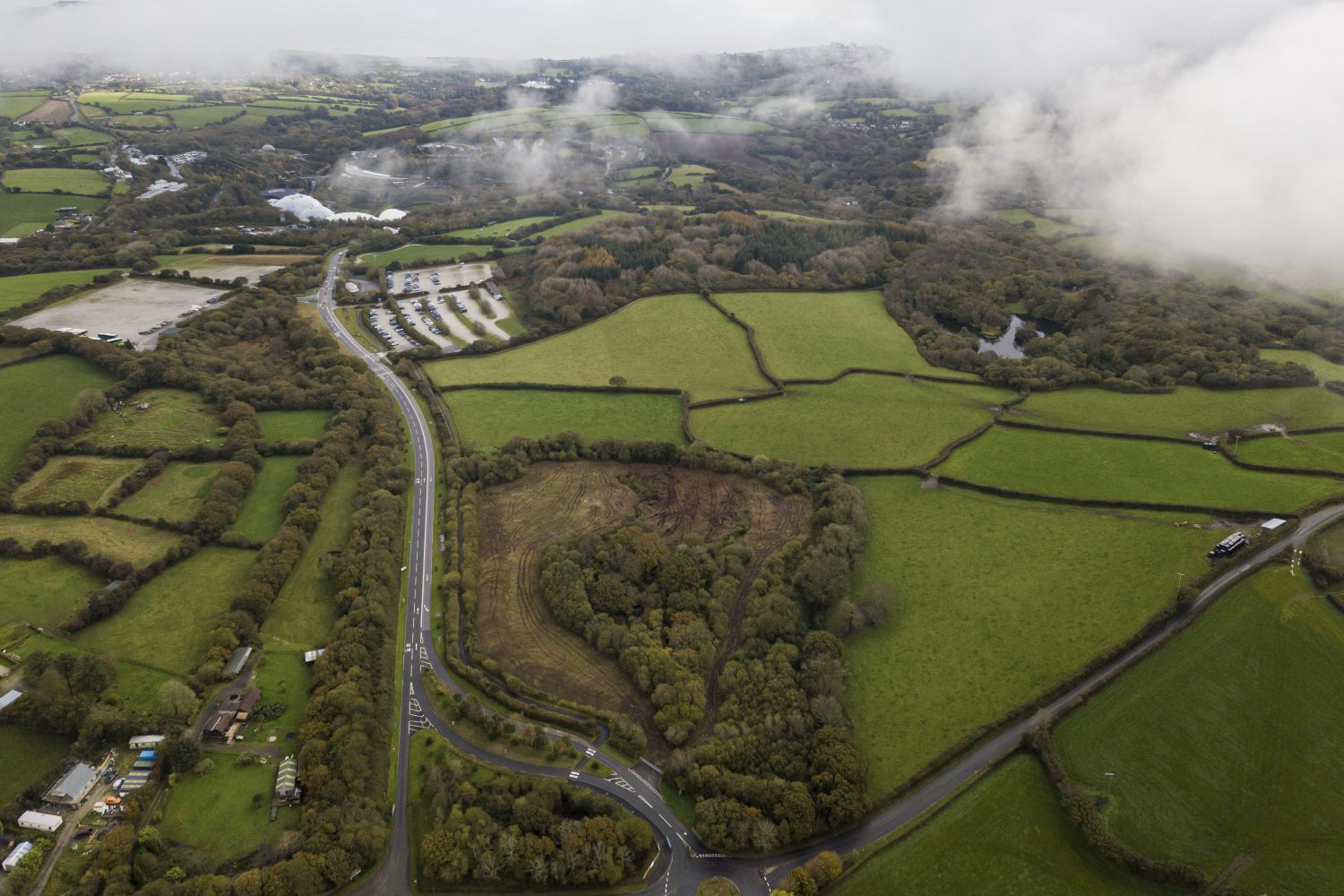 Eden geothermal site with cloud Zoom